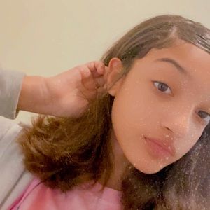 follow me on instagram! @heluvssmariah